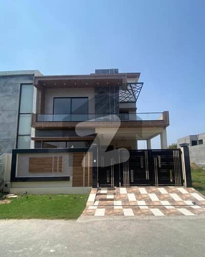 8 Marla House For Sale In Phase 6 DHA Lahore