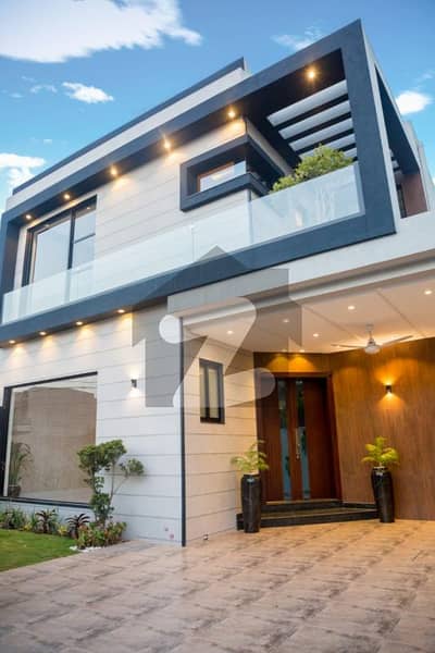 10-Marla Modern House For Rent at Hot Location Near Park Commercial