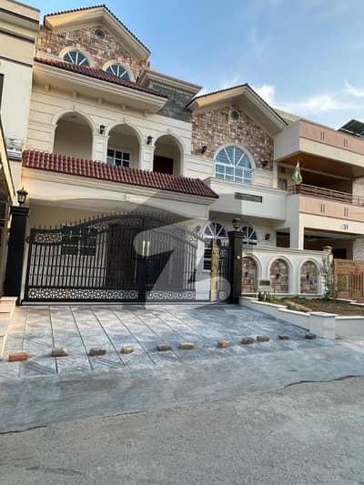 35*70 10 Marla Brandnew House For Sale In G-13 Islamabad