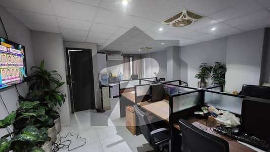 شاہراہِ فیصل کراچی میں 1 کمرے کا 2 مرلہ دفتر 1.1 لاکھ میں کرایہ پر دستیاب ہے۔