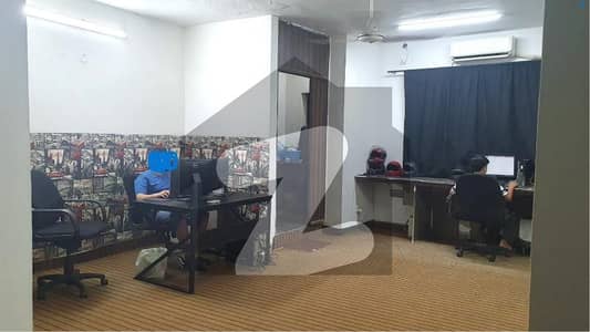 Area 450 Square Feet Brand New Corporation Office Available For Rent In Gulberg 3 Lahore