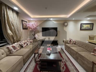 گولڈ کریسٹ مال اینڈ ریزیڈینسی ڈی ایچ اے فیز 4,ڈی ایچ اے ڈیفینس,لاہور میں 2 کمروں کا 7 مرلہ فلیٹ 2.5 لاکھ میں کرایہ پر دستیاب ہے۔