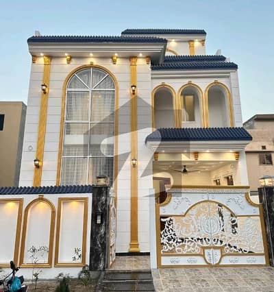 سٹی ہاؤسنگ سوسائٹی گوجرانوالہ میں 4 کمروں کا 5 مرلہ مکان 1.95 کروڑ میں برائے فروخت۔