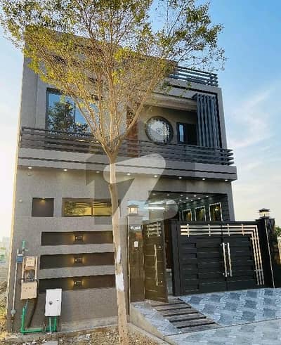 Beautifully Constructed Prime Location House Is Available For sale In Royal Palm City