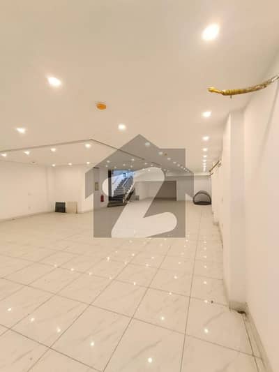 BUILDING FOR RENT OR SINGLE FLOOR IN AIR AVENUE