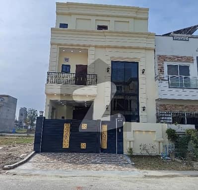 Prime Location Citi Housing Society House Sized 5 Marla Is Available