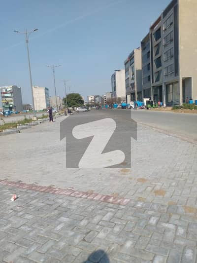 ڈی ایچ اے فیز 8 - بلاک زیڈ 5 ڈی ایچ اے فیز 8,ڈی ایچ اے ڈیفینس,لاہور میں 5 مرلہ رہائشی پلاٹ 59.0 لاکھ میں برائے فروخت۔ ڈی ایچ اے فیز 8 - بلاک زیڈ 5 ڈی ایچ اے فیز 8,ڈی ایچ اے ڈیفینس,لاہور میں 5 مرلہ رہائشی پلاٹ 59.0 لاکھ میں برائے فروخت۔