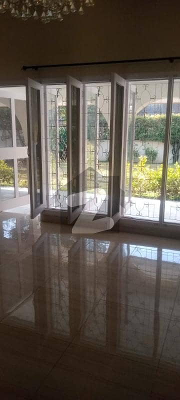 Luxury House For Sale In E-7 933 Sq. Yards | CDA Transfer | Prime Location