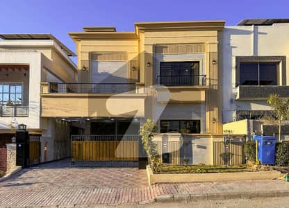 بحریہ گرینز۔ اوورسیز انکلیو - سیکٹر 5 بحریہ گرینز۔ اوورسیز انکلیو,بحریہ ٹاؤن فیز 8,بحریہ ٹاؤن راولپنڈی,راولپنڈی میں 5 کمروں کا 10 مرلہ مکان 5.9 کروڑ میں برائے فروخت۔