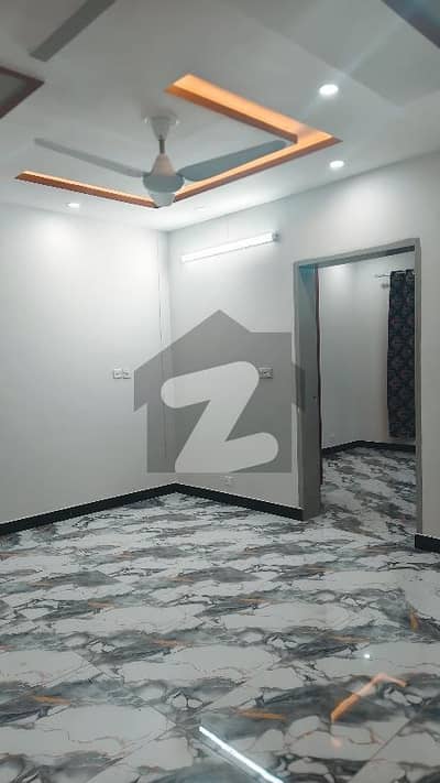 New Ground Portion For Rent G 9-2 Ideal Location