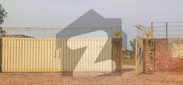 ڈی ایچ اے فیز 10 ڈیفنس (ڈی ایچ اے),لاہور میں 15 کنال فارم ہاؤس 20.0 کروڑ میں برائے فروخت۔