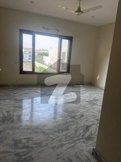 1000 Yards First Floor Portion Available DHA Phase 8