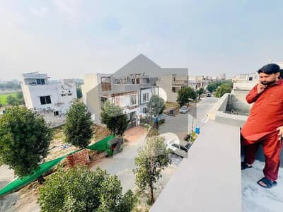 ڈی ایچ اے فیز9 پریزم - بلاک جی ڈی ایچ اے فیز9 پریزم,ڈی ایچ اے ڈیفینس,لاہور میں 1 کنال رہائشی پلاٹ 2.68 کروڑ میں برائے فروخت۔