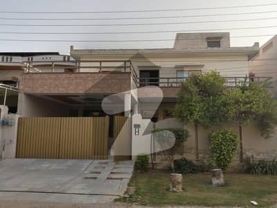 1 Kanal House For Sale In Wapda Town Block B