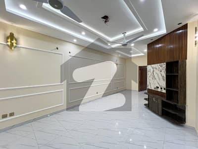 1 kanal Upper Portion For Rent