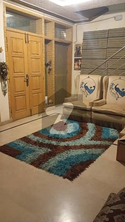 30*60 ground portion available for rent in G-13 located on main G-13/2 double road