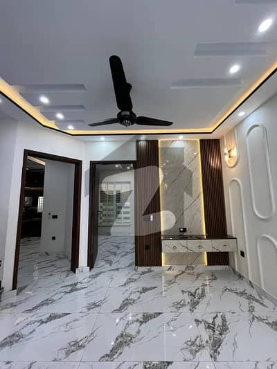 Modern 5 Marla House for Sale in Bahria Homes, Bahria Town Lahore Beautiful & Ready to Move Prime Location