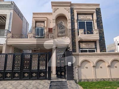 ماسٹر سٹی ۔ بلاک بی ماسٹر سٹی ہاؤسنگ سکیم,گوجرانوالہ میں 5 کمروں کا 10 مرلہ مکان 3.85 کروڑ میں برائے فروخت۔