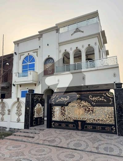 رئیل پام سٹی ایمن آباد موڑ,گوجرانوالہ میں 5 کمروں کا 10 مرلہ مکان 4.0 کروڑ میں برائے فروخت۔