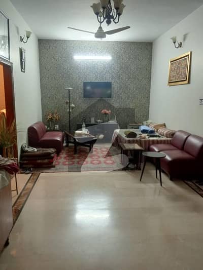 گلشنِ اقبال - بلاک 1 گلشنِ اقبال,گلشنِ اقبال ٹاؤن,کراچی میں 3 کمروں کا 10 مرلہ زیریں پورشن 75.0 ہزار میں کرایہ پر دستیاب ہے۔