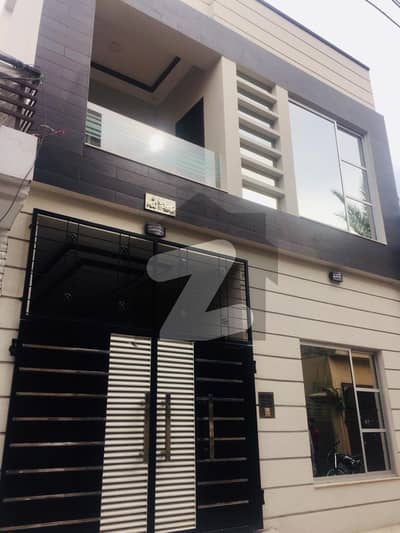 5 MARLA HOUSE FOR SALE IN SHAMA COLONY NEAR CAVALRY GROUND.