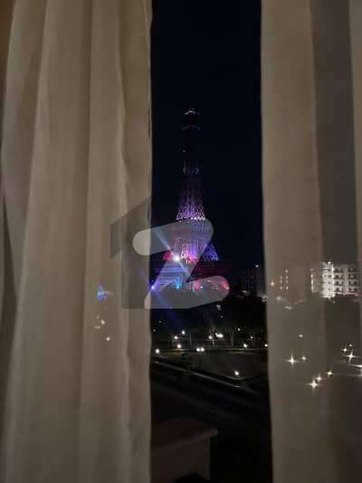 بحریہ ٹاؤن قائد بلاک بحریہ ٹاؤن سیکٹر ای,بحریہ ٹاؤن,لاہور میں 1 کمرے کا 3 مرلہ فلیٹ 1.25 کروڑ میں برائے فروخت۔