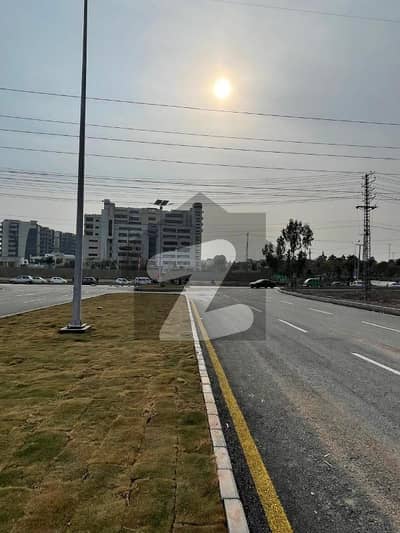 مارگلہ آرچرڈ اسلام آباد میں 10 مرلہ رہائشی پلاٹ 1.85 کروڑ میں برائے فروخت۔