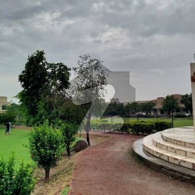 1 Kanal Hot Location Plot Available In Wapda Town Phase 1 B4