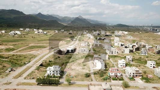 I. 14/3 Residential Corner Plot for Sale