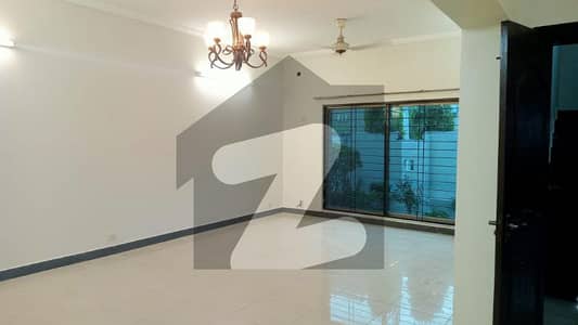 4 Bed House Available For Rent In Askari 11 Lahore.