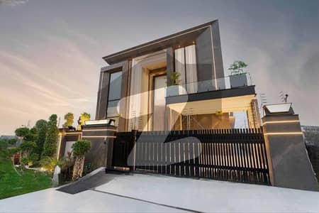 KANAL FURNISHED EYE CATCHING SUPERB LUXURY BUNGALOW FOR SALE