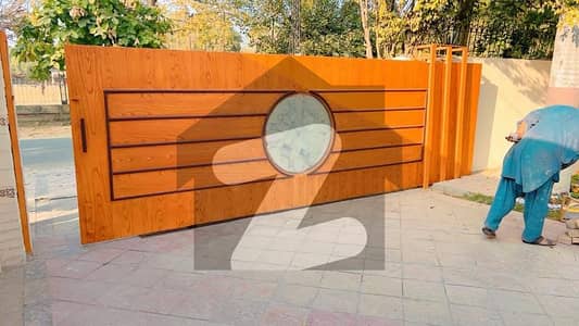 2 Kanal House Available For Rent