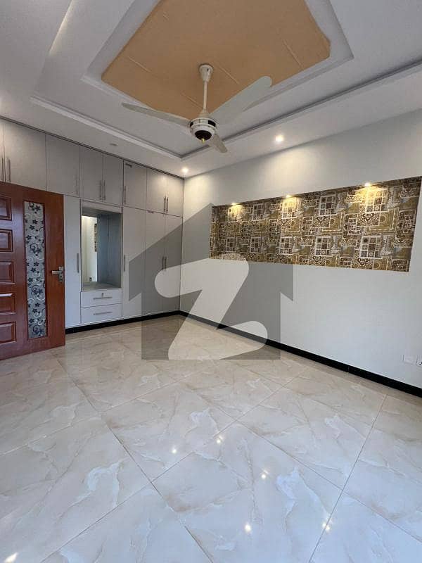 Like A Brand New 10 Marla Double Storey 5 Bedroom House For Rent Bahria Town Rawalpindi Phase 8 Like A Brand New 10 Marla Double Storey 5 Bedroom House For Rent Bahria Town Rawalpindi Phase 8