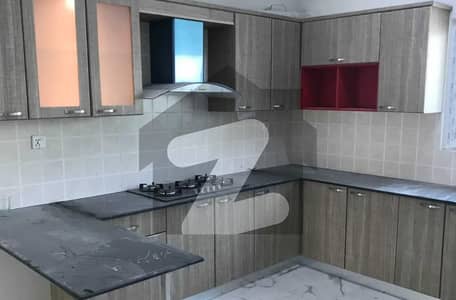 عسکری 6 ملیر کنٹونمنٹ,کینٹ,کراچی میں 5 کمروں کا 12 مرلہ مکان 6.1 کروڑ میں برائے فروخت۔