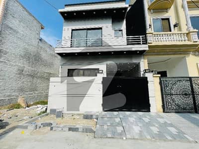 بسم اللہ ہاؤسنگ سکیم جی ٹی روڈ,لاہور میں 3 مرلہ مکان 1.35 کروڑ میں برائے فروخت۔