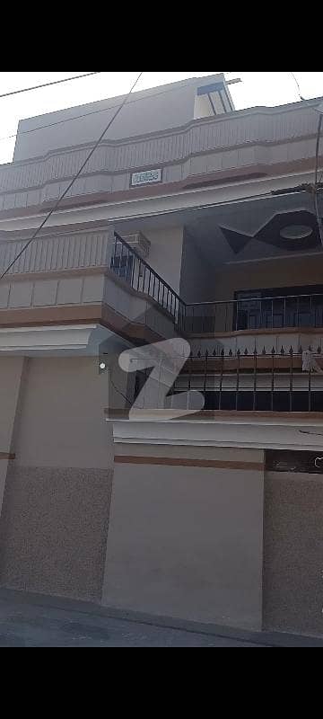 ملت چوک فیصل آباد میں 10 مرلہ عمارت 2.2 لاکھ میں کرایہ پر دستیاب ہے۔