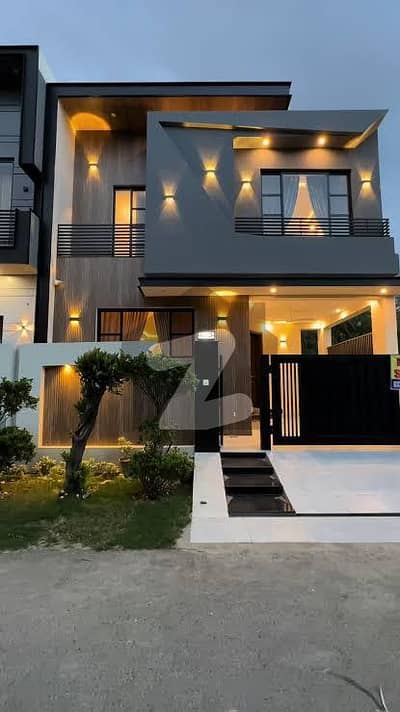 5 Marla Beautiful House For Rent Prime Location