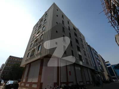 ڈی ایچ اے فیز 8 ڈی ایچ اے ڈیفینس,کراچی میں 3 کمروں کا 8 مرلہ فلیٹ 4.25 کروڑ میں برائے فروخت۔