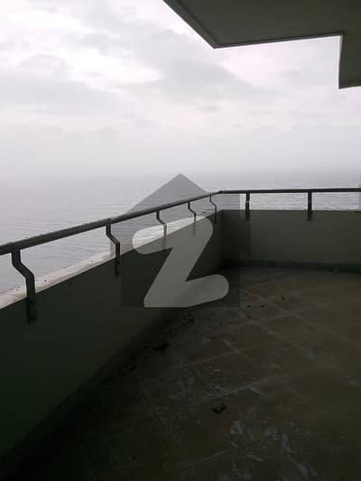 عمار ریف ٹاورز امارکریسنٹ بے,ڈی ایچ اے فیز 8,ڈی ایچ اے ڈیفینس,کراچی میں 2 کمروں کا 8 مرلہ فلیٹ 2.9 لاکھ میں کرایہ پر دستیاب ہے۔