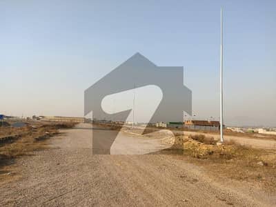 30x60 7 Marla Street 67 Plot For Sale G-14/2