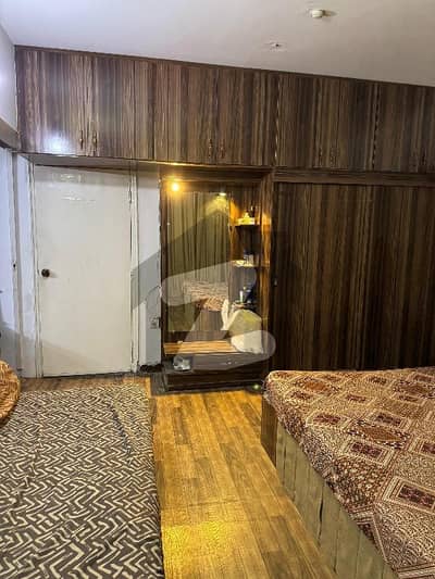 گلشنِ اقبال - بلاک 1 گلشنِ اقبال,گلشنِ اقبال ٹاؤن,کراچی میں 2 کمروں کا 4 مرلہ فلیٹ 1.05 کروڑ میں برائے فروخت۔