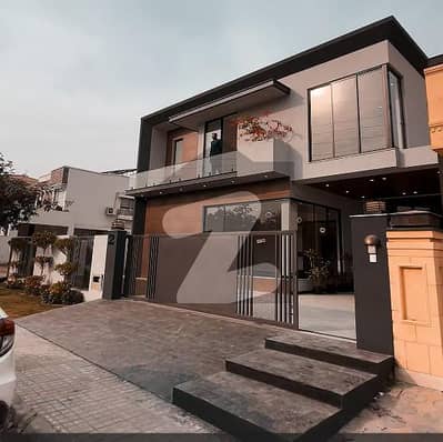 The Golden Address 1 Kanal Designer Park-Face Masterpiece South-Facing And Front Open