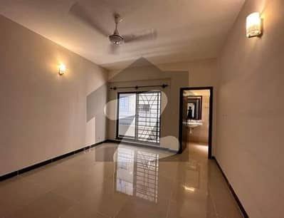 2700 Square Feet Flat Up For Rent In Askari 5 - Sector J