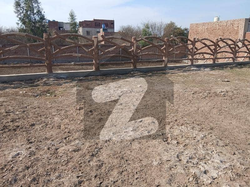 ساہیوال - فیصل آباد روڈ ساہیوال میں 1 کنال کمرشل پلاٹ 4.0 کروڑ میں برائے فروخت۔ ساہیوال - فیصل آباد روڈ ساہیوال میں 1 کنال کمرشل پلاٹ 4.0 کروڑ میں برائے فروخت۔