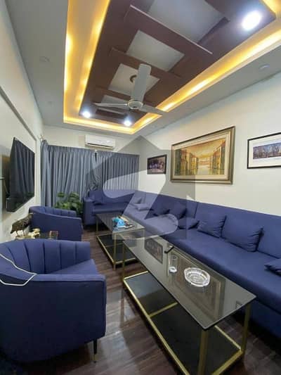 Ideal Prime Location Flat In Karachi Available