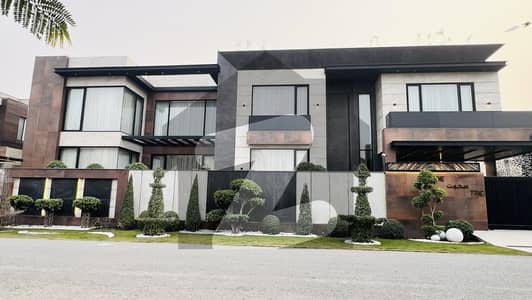 ڈی ایچ اے فیز 6 ڈیفنس (ڈی ایچ اے),لاہور میں 6 کمروں کا 2 کنال مکان 45.0 کروڑ میں برائے فروخت۔