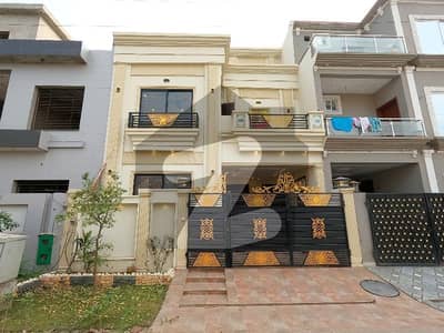 پارک ویو سٹی ۔ کرسٹل بلاک پارک ویو سٹی,لاہور میں 4 کمروں کا 5 مرلہ مکان 2.0 کروڑ میں برائے فروخت۔