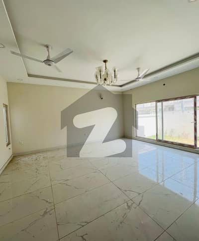 Brand New 350 Sq Yards House For Sale Prime Location Near Amenities