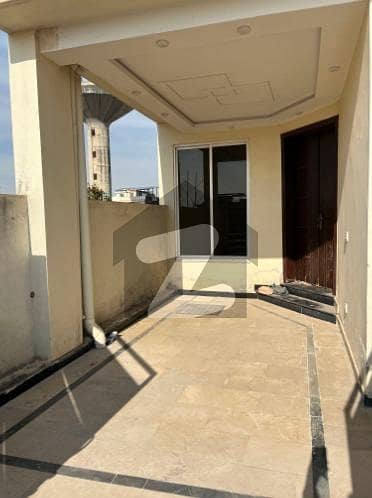 بحریہ ٹاؤن فیز 8 ۔ بلاک ایل بحریہ ٹاؤن فیز 8,بحریہ ٹاؤن راولپنڈی,راولپنڈی میں 3 کمروں کا 4 مرلہ مکان 1.35 کروڑ میں برائے فروخت۔ بحریہ ٹاؤن فیز 8 ۔ بلاک ایل بحریہ ٹاؤن فیز 8,بحریہ ٹاؤن راولپنڈی,راولپنڈی میں 3 کمروں کا 4 مرلہ مکان 1.35 کروڑ میں برائے فروخت۔