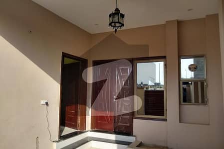 بحریہ ٹاؤن - پریسنٹ 27 بحریہ ٹاؤن کراچی,کراچی میں 4 کمروں کا 5 مرلہ مکان 92.0 لاکھ میں برائے فروخت۔